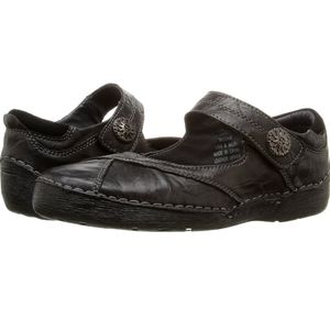 Propet Women's Blythe Mary Jane Flat Size 11 Medium
